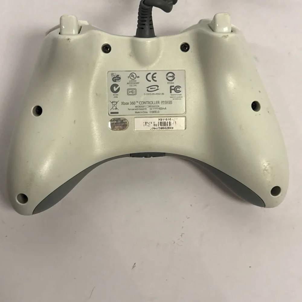 Genuine Microsoft XBox 360 Wired Controller White Microsoft
